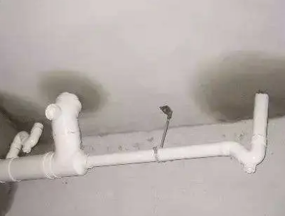 双峰卫生间测漏水的几种情景